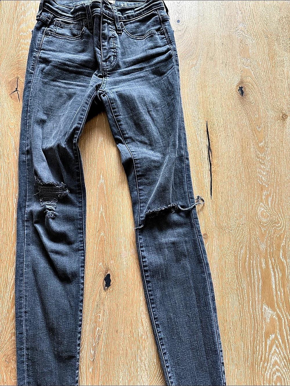 Madewell Black Distressed Skinny Jeans with Raw Hem Raw Hem Waist 25